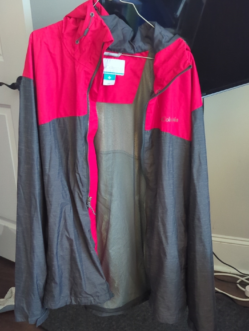 Columbia Pink and Gray Packable Hooded Windbreaker